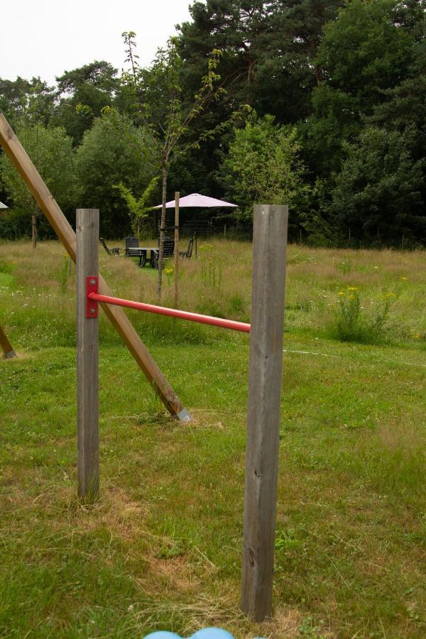 Op De Grens Villa Lommel Luaran gambar