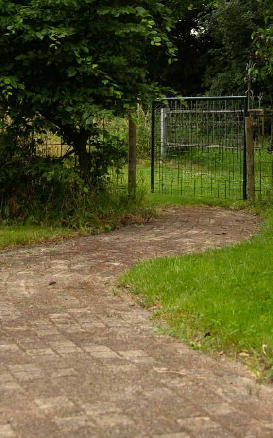 Op De Grens Villa Lommel Luaran gambar